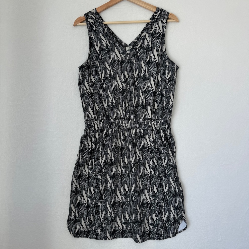 KAVU Womens Black White Leaf Print Casual Knee Length Ensenada Dress Size Small